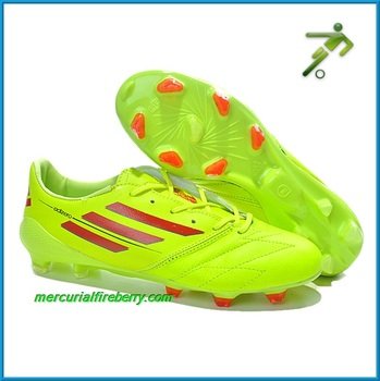Pro Evolution Soccer 2013 Boot Nike Mercurial Vapor 10 TF CR7 Zlatan