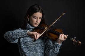 beautiful young girl with violin
