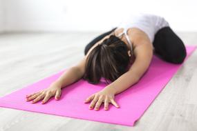 Woman Yoga pink