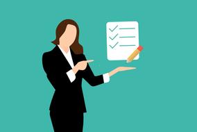 checklist businesswoman drawing