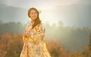 pretty Asian woman in kimono
