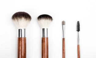 photo four makeup brushes