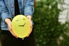 face Balloon Hands