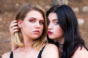 Girls Blackhead and Blonde