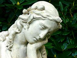 Angel Woman Head statue