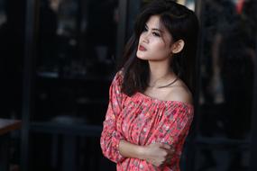 Fashion Model in pink dress