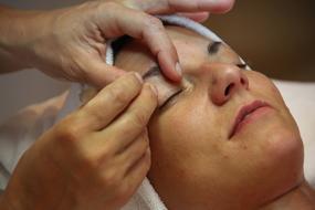 Treatment Ease face