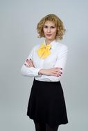 woman with yellow bow