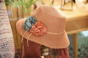 pink hat with flowers