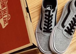 grey sneakers