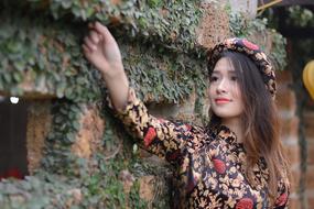 Beautiful Woman green wall