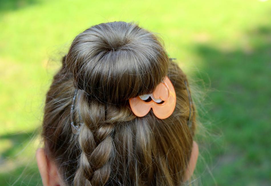 WomenS Kok Hairstyle