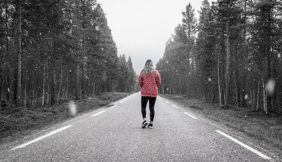 Winter Woman road