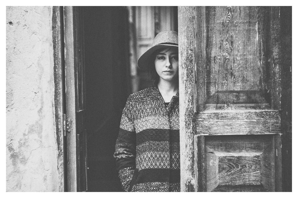 monochrome picture of a woman