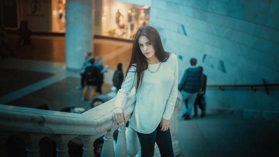 beautiful lady on stairs