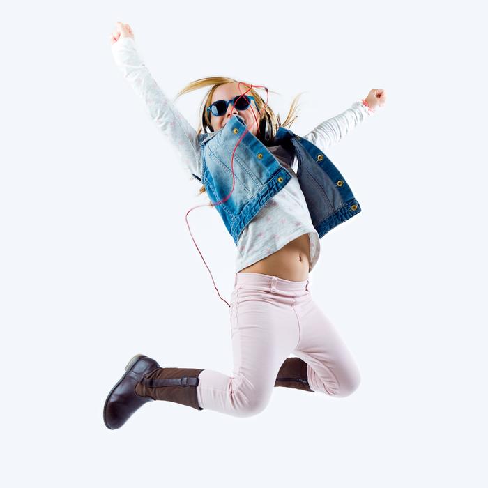 Blonde, excited woman, with the glasses, in jump