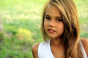 Summer Nature Lovely girl face