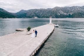 wedding Love Couple on pier