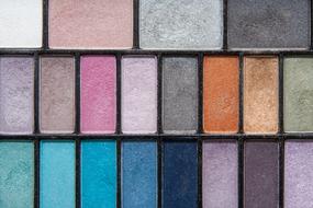 eye shadow of different colors