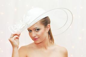 woman with white hat