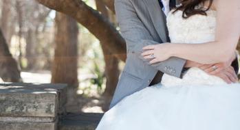 bride and groom at a photo session outdoors