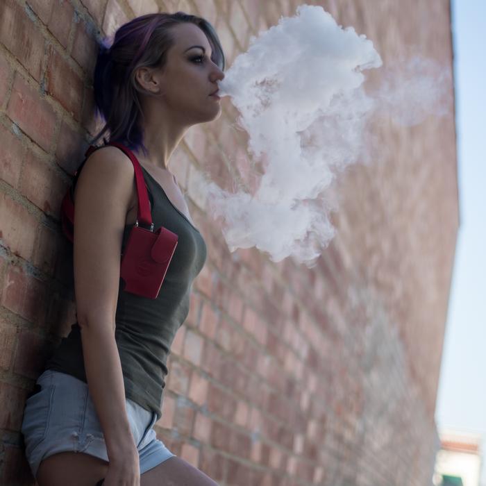 Portrait of Woman vape Fashion