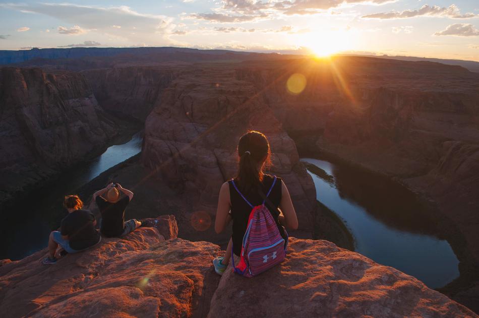 Woman In A Conyon Landscape Photoshoot