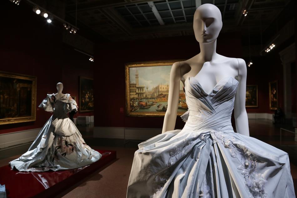 mannequins in the theater museum