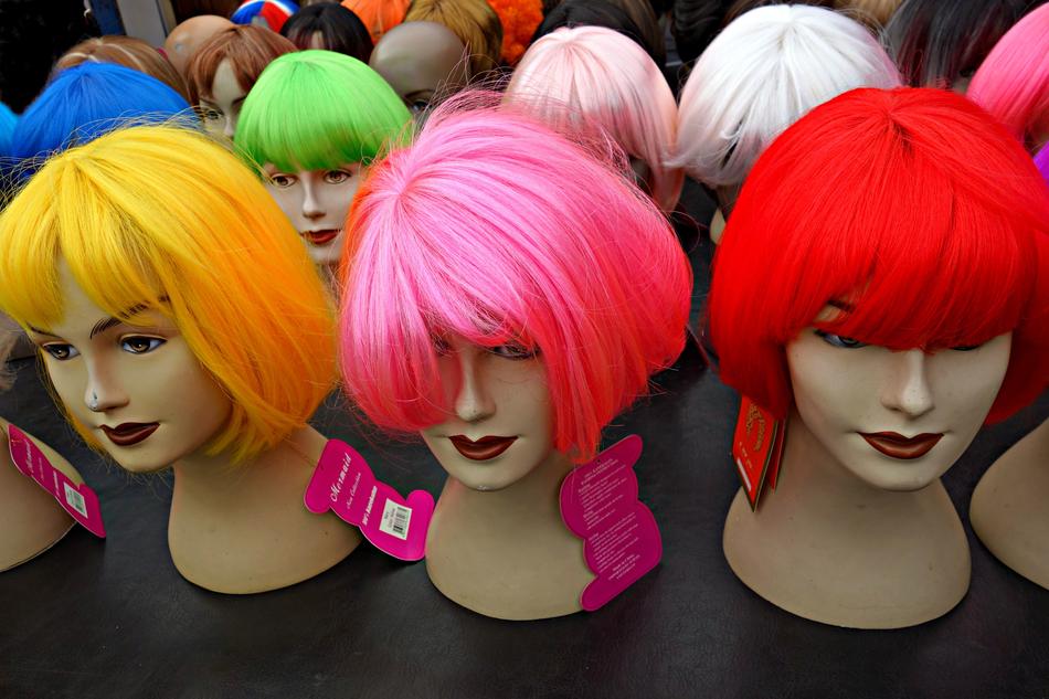 women dolls in colorful wigs