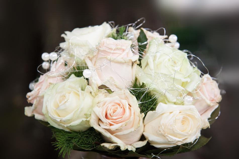 Bouquet Roses Wedding