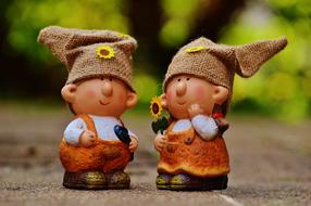 Imp Pair Figure