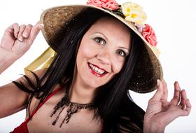 Big Smile Hat Flowers