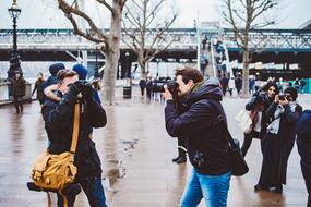 photographs taking pictures on promenade