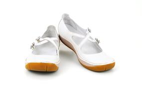 white girl shoes