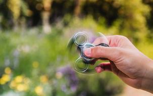 rotating spinner