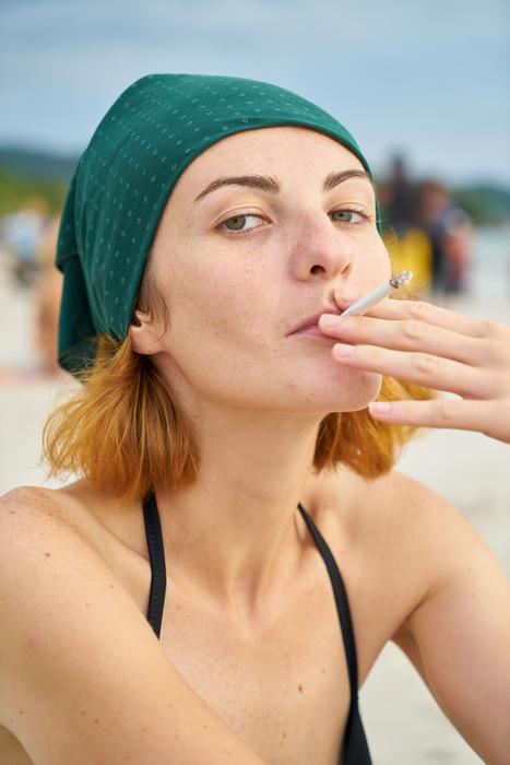 Model Cigarette Girl