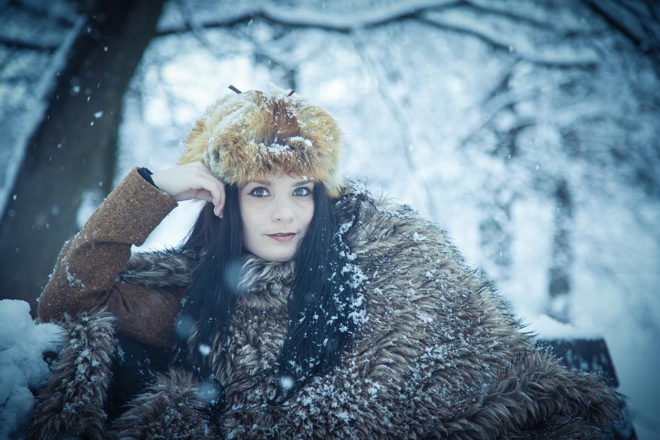Winter Fashion Girl