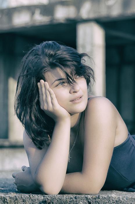Brunette Beautiful Light