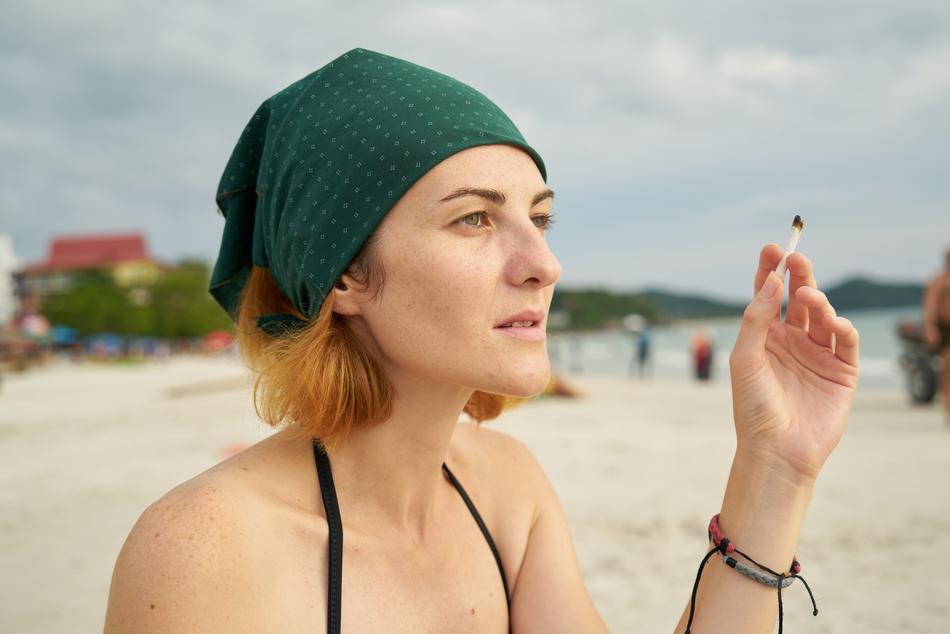 Cigarette Woman Beach Pretty