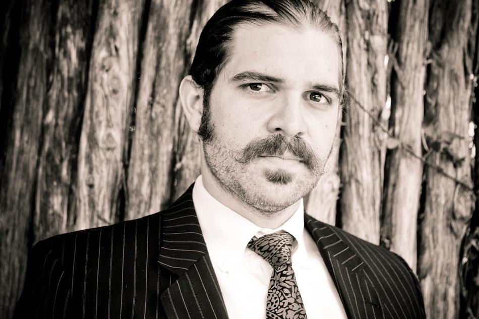 Model Mustache Fashion