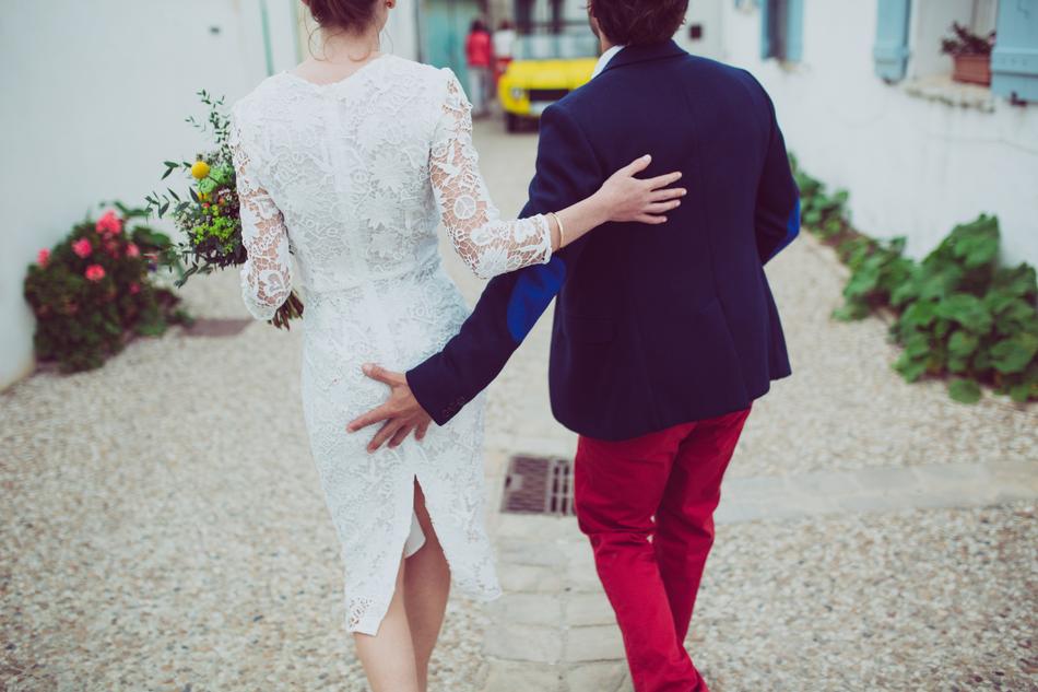 wedding couple Back