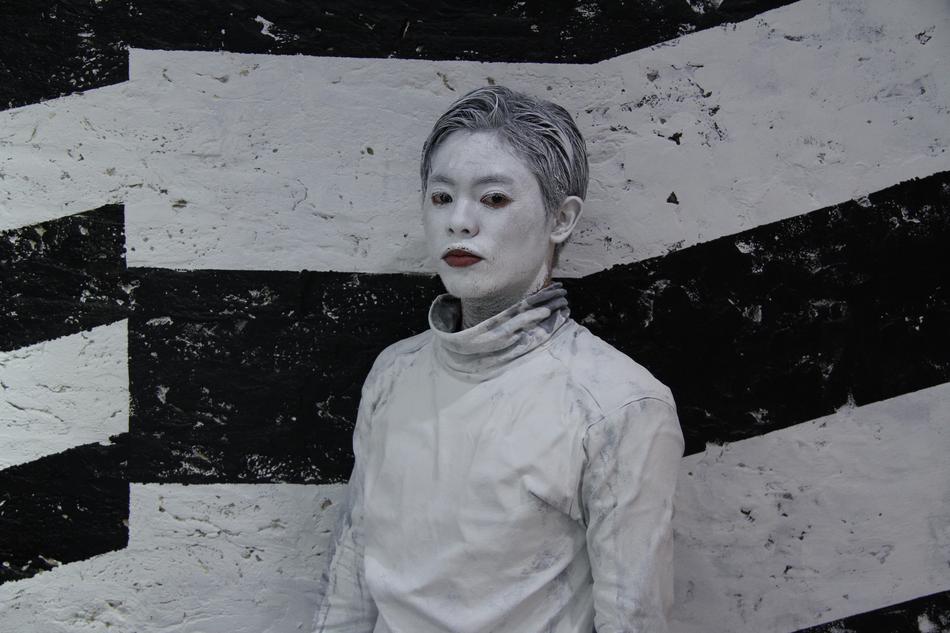Fashion Unique White
