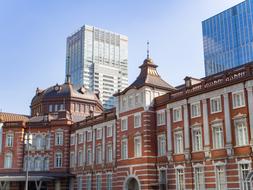 station architecture in tokyo