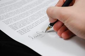 sign contract