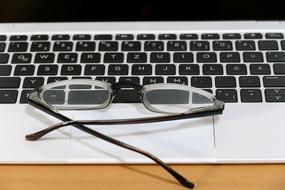 Keyboard and Glasses Workplace