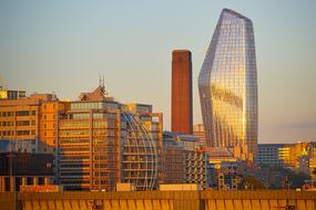London Skyline sun