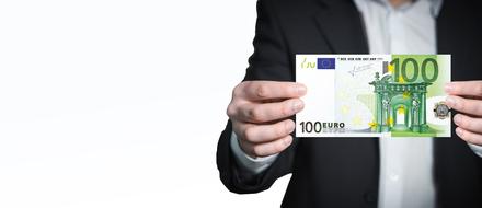 100 Euro List person