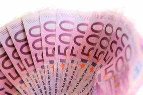 500 euro dollar bills