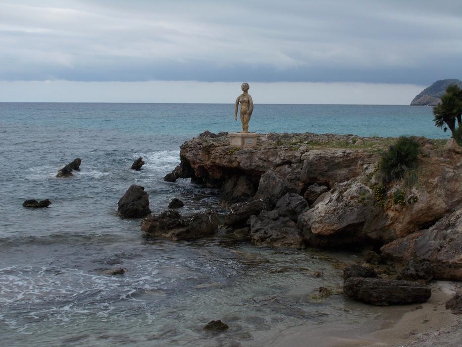 Figure Coast Bay