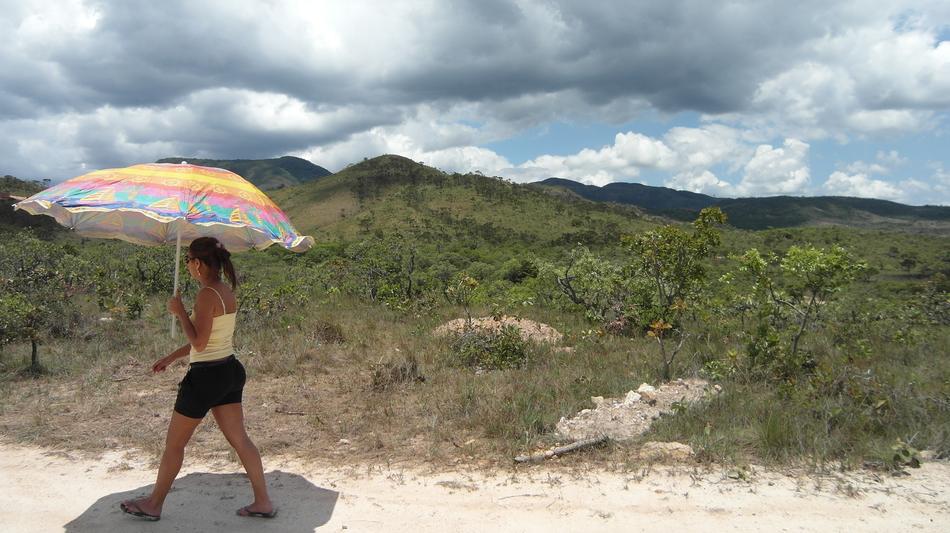 Woman Parasol Heiss